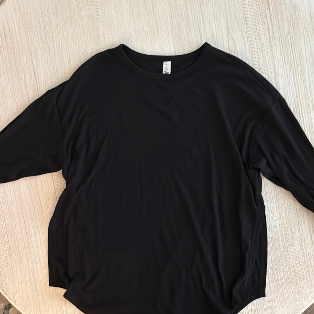 Old Navy, 3/4 sleeve black maternity top, size small